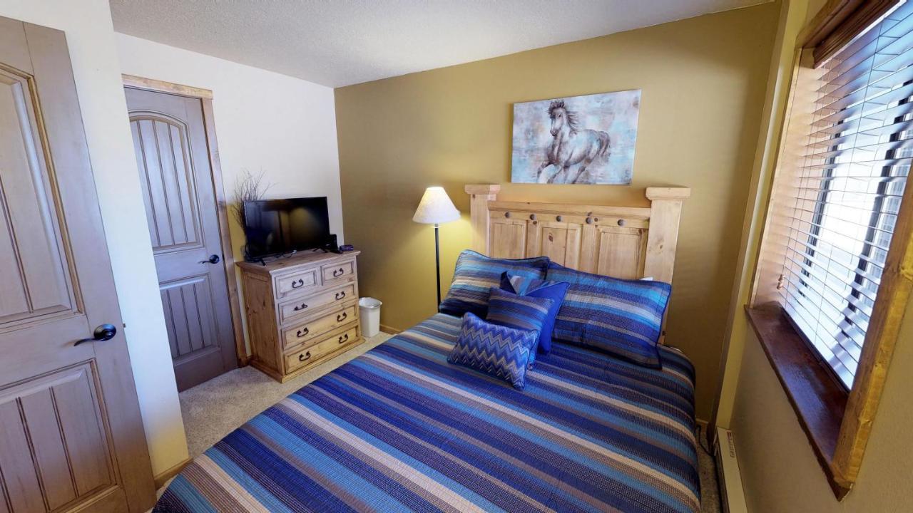 Aspen West 5 Townhouse With High Speed Wifi Apartment Red River Exterior photo